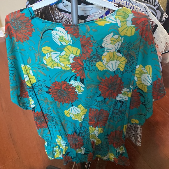 Floral print blouse - Picture 2 of 2